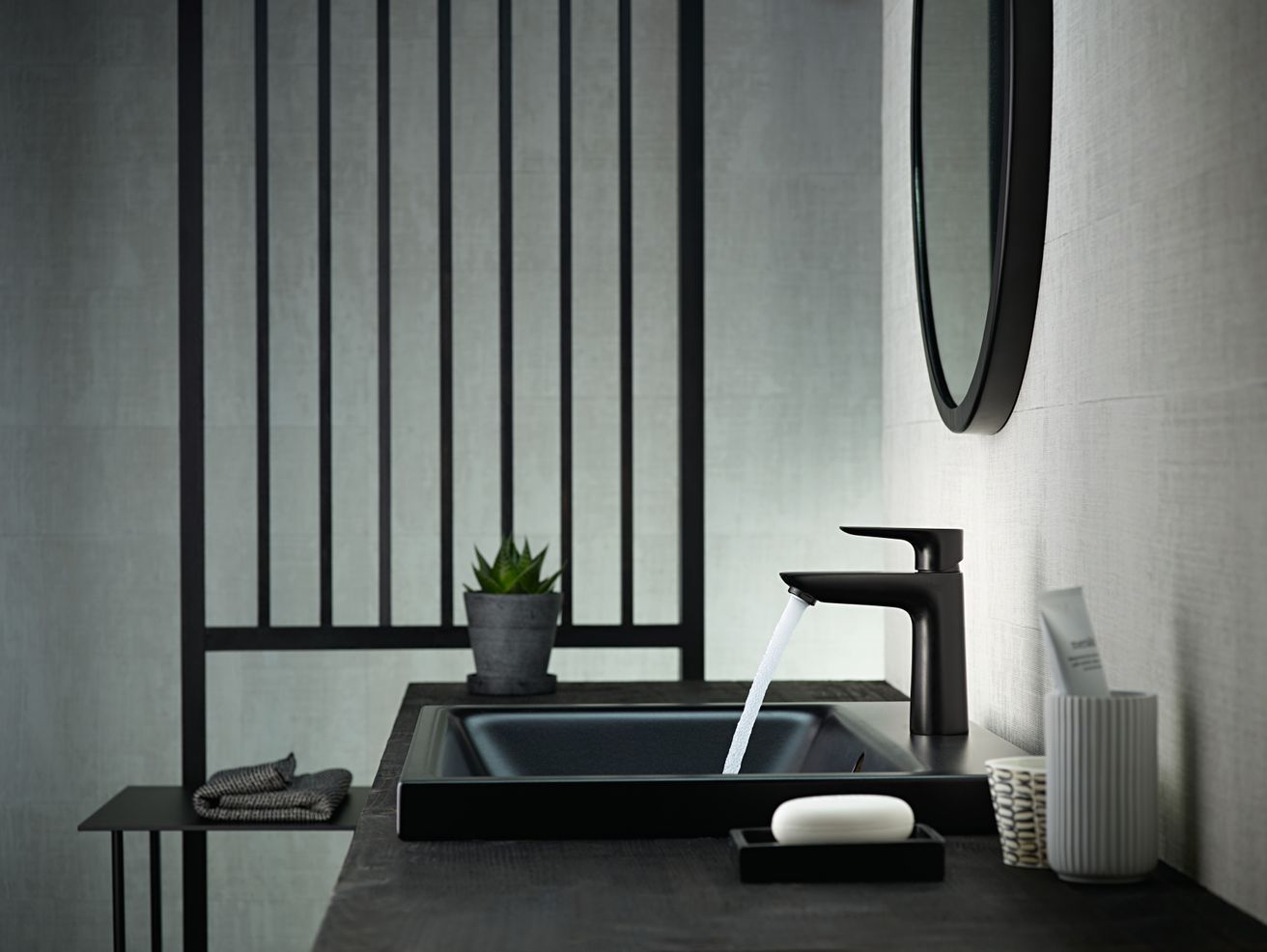 Hansgrohe Talis E Umývadlová batéria s pákou, čierna matná 71710670 - galéria #1