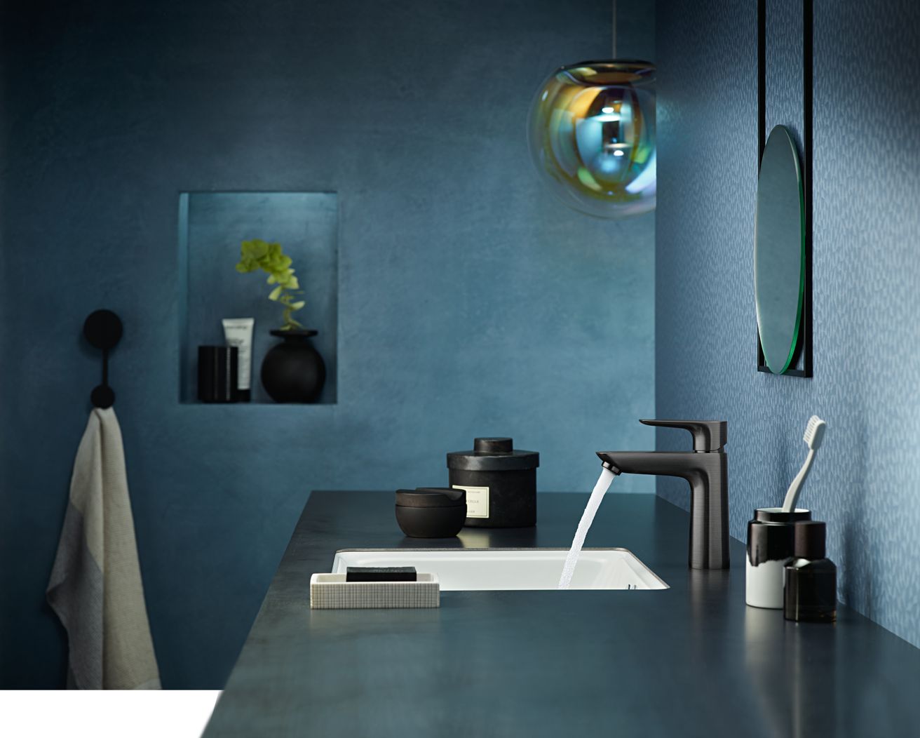 Hansgrohe Talis E Páková umývadlová batéria CoolStart s odtokovou súpravou s vyťahovacou rukoväťou, brúsený čierny chróm, 71713340 - galéria #2