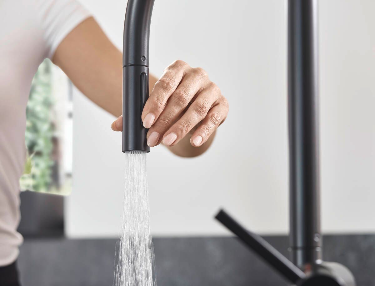 Hansgrohe Talis M54 Drezová batéria, stojánková so sprchou, nerezová oceľ 72800800 - galéria #2