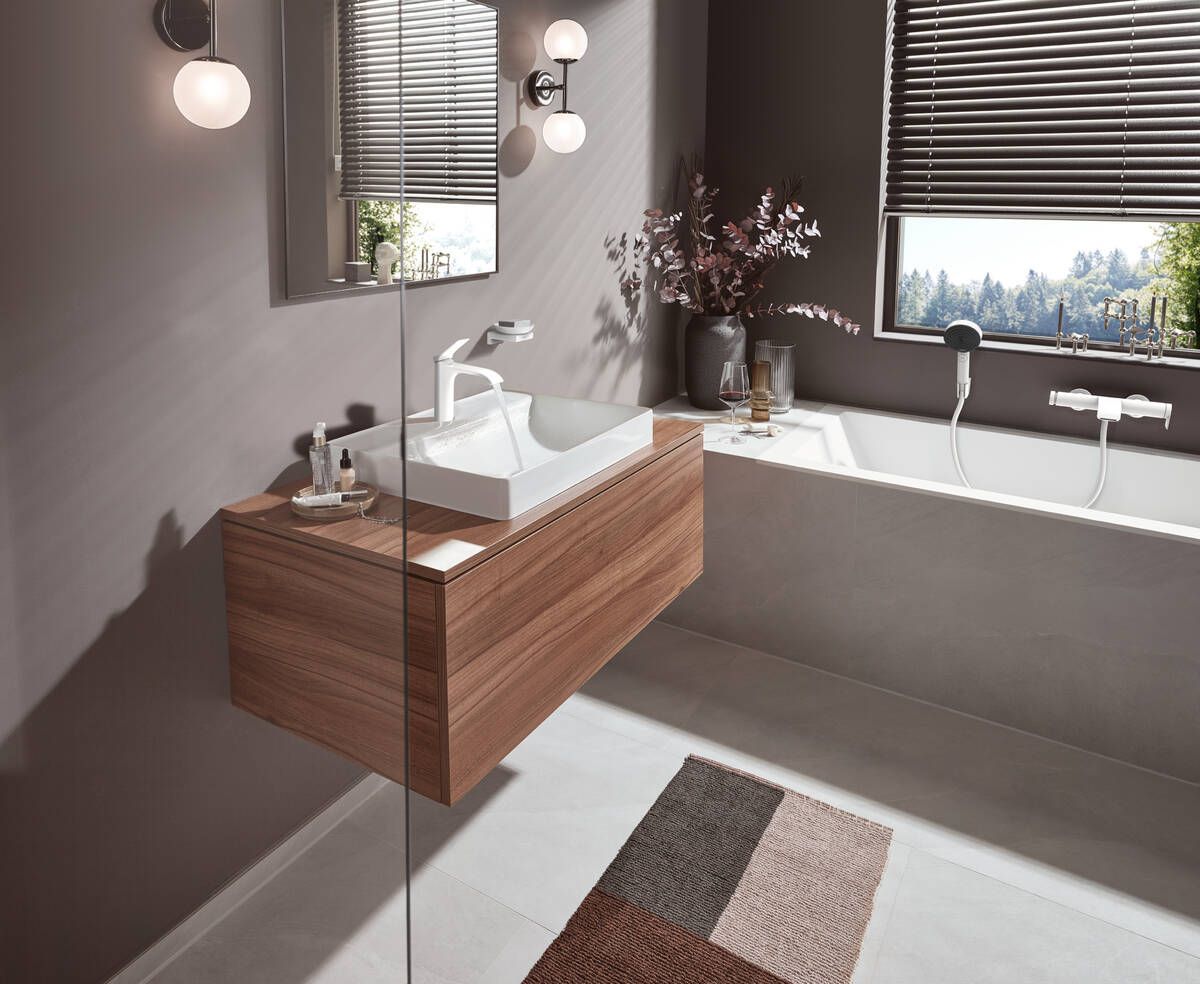 Hansgrohe Vivenis Nástenná páková vaňová batéria, biela matná 75420700 - galéria #3