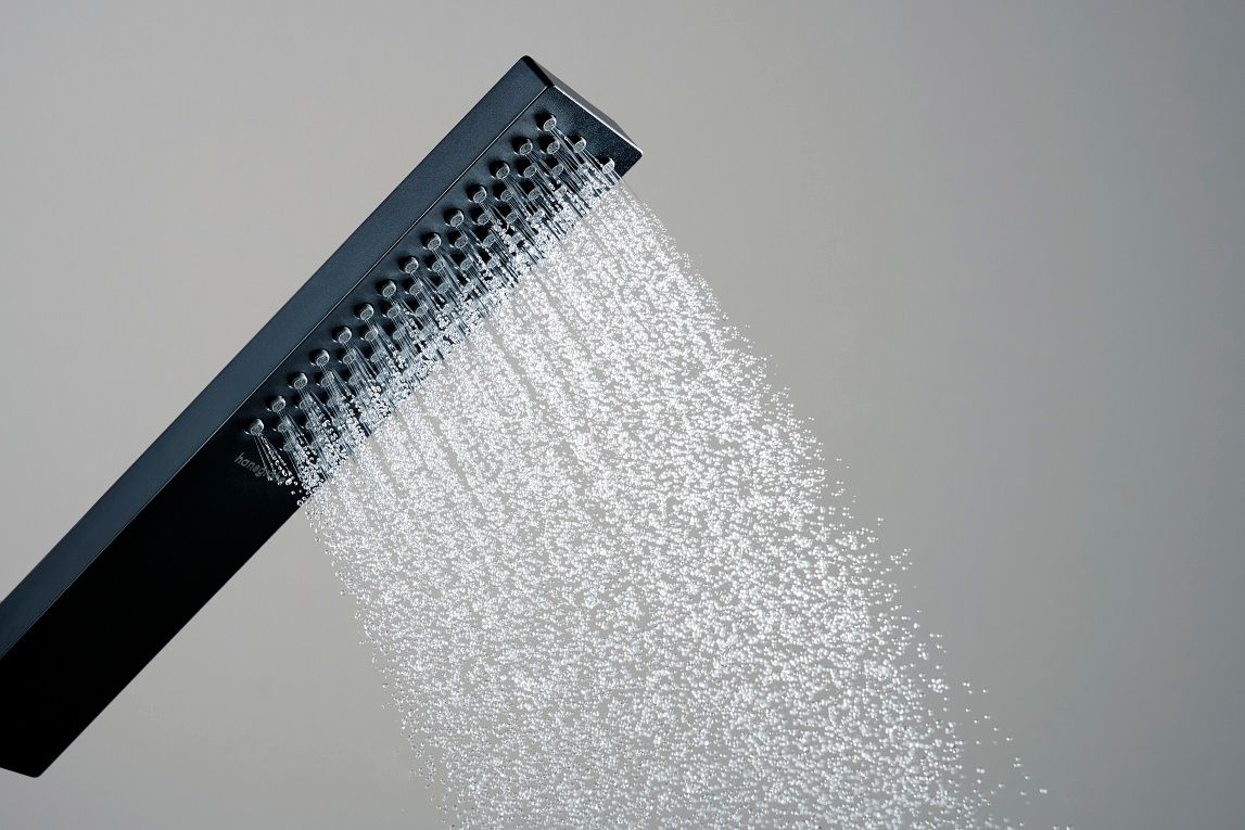 Hansgrohe Ručná sprchová tyč Pulsify S 10 cm EcoSmart, čierna matná 24320670 - galéria #2
