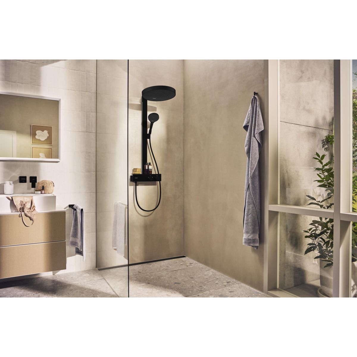 Hansgrohe Sprchový systém Rainfinity s termostatickou batériou ShowerTablet, matná čierna 26853670 - galéria #4