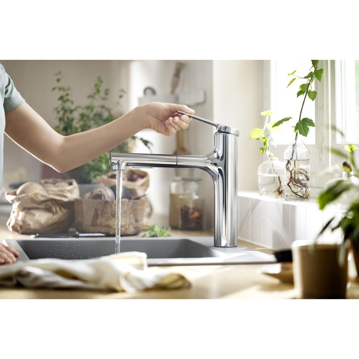 Hansgrohe Zesis M33 Umývadlová batéria s vyťahovacou sprchou 2jet, sBox, chróm 74823000 - galéria #1