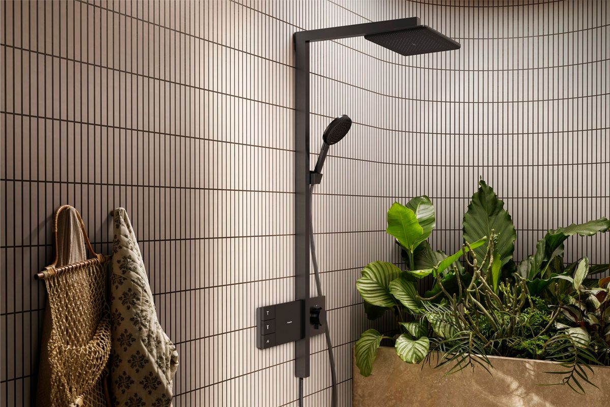 Hansgrohe Raindance Alive Q Sprchový systém s termostatickou batériou, EcoSmart, matný čierny chróm 24591340 - galéria #2