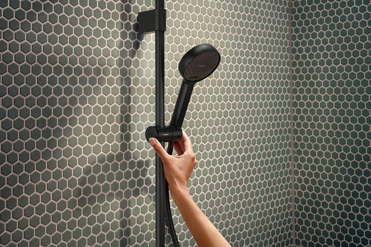 Hansgrohe Activera S Sprchová súprava 67 cm, EcoSmart, 2jet, matná čierna 28044670 - galéria #3
