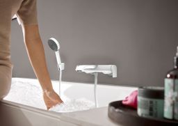 Hansgrohe Vivenis Nástenná páková vaňová batéria, biela matná 75420700 - galéria #1