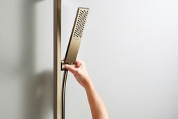 Hansgrohe Ručná sprcha Pulsify S 10 cm EcoSmart, brúsený bronz 24320140 - galéria #1