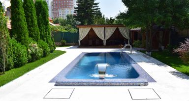 iridis-22-piscina-moldavia-3.jpg